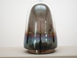 Tu sourds 2001, <p>verre soufflé peint 40x27cm<br class='autobr' />
terre cuite émaillée<br class='autobr' />
Collection CIRVA© ADAGP<br class='autobr' />
Photo David Huguenin</p>